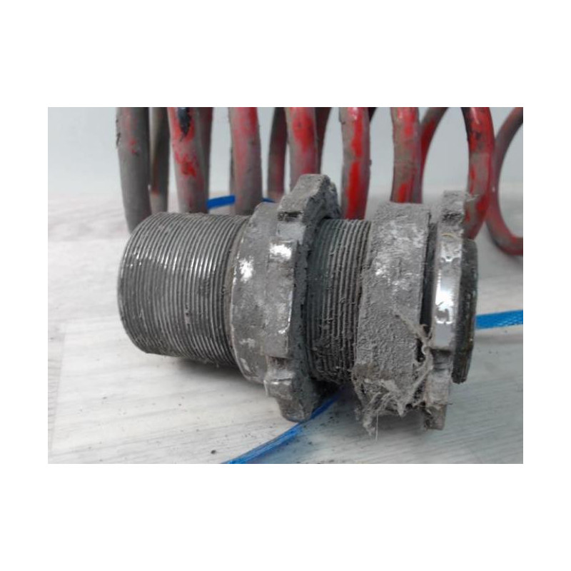 Ressort de suspension arriere droit VOLKSWAGEN GOLF 4 d’occasion