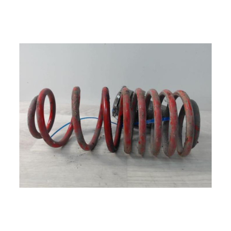 Ressort de suspension arriere droit VOLKSWAGEN GOLF 4 d’occasion