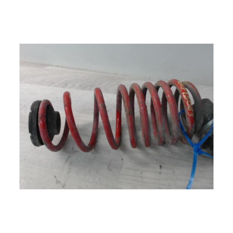 Ressort de suspension arriere gauche VOLKSWAGEN GOLF 4 d’occasion