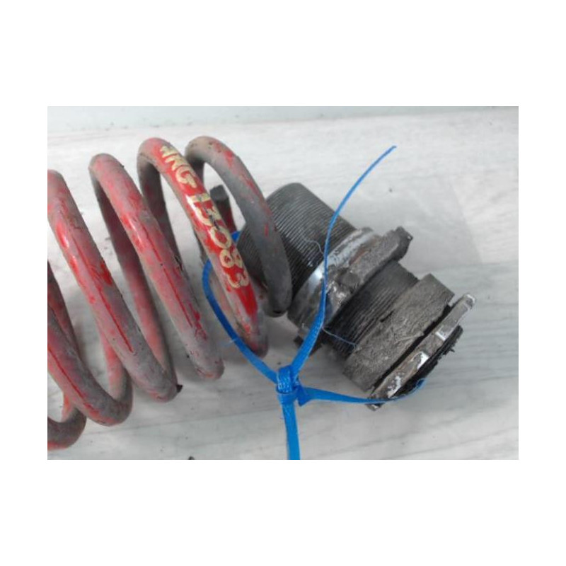 Ressort de suspension arriere gauche VOLKSWAGEN GOLF 4 d’occasion