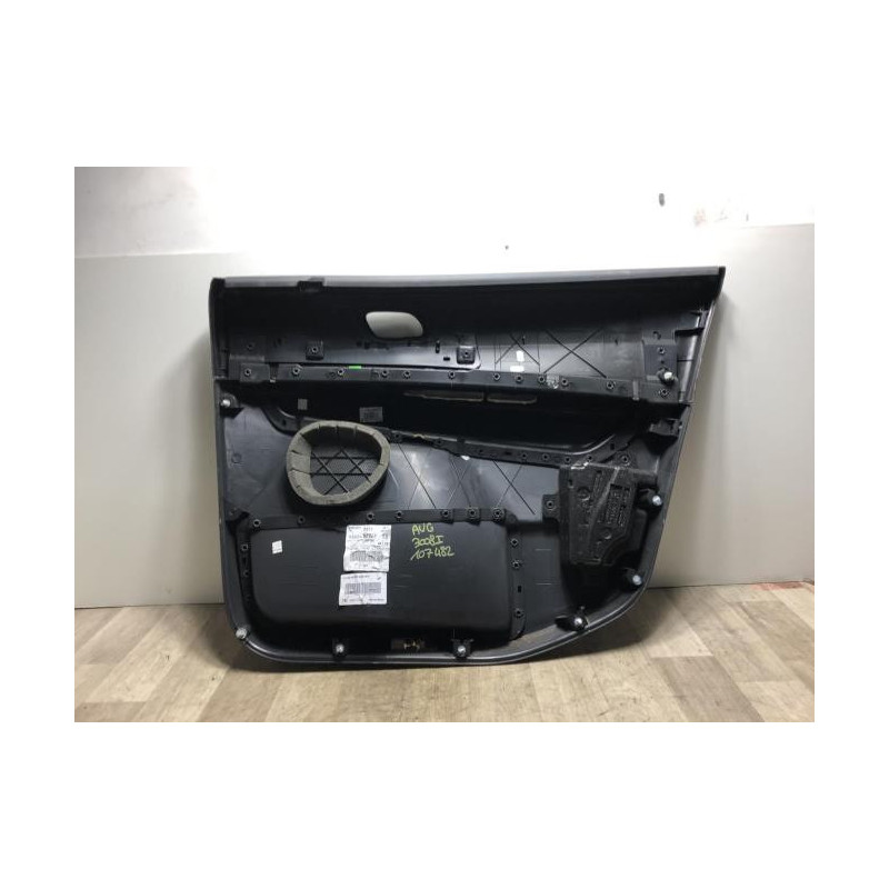 Panneau de porte avant gauche PEUGEOT 3008 1 PHASE 1 d’occasion