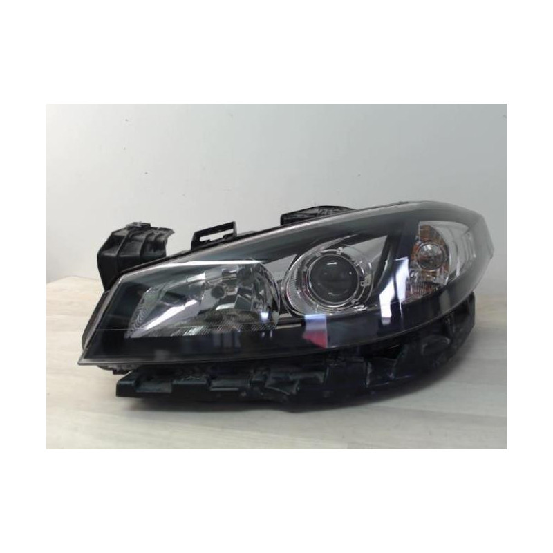Optique avant principal gauche (feux)(phare) RENAULT LAGUNA 2 PHASE 2 d’occasion