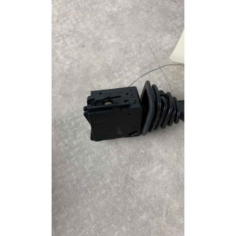 Commodo d'essuie glaces OPEL CORSA C PHASE 1 d’occasion