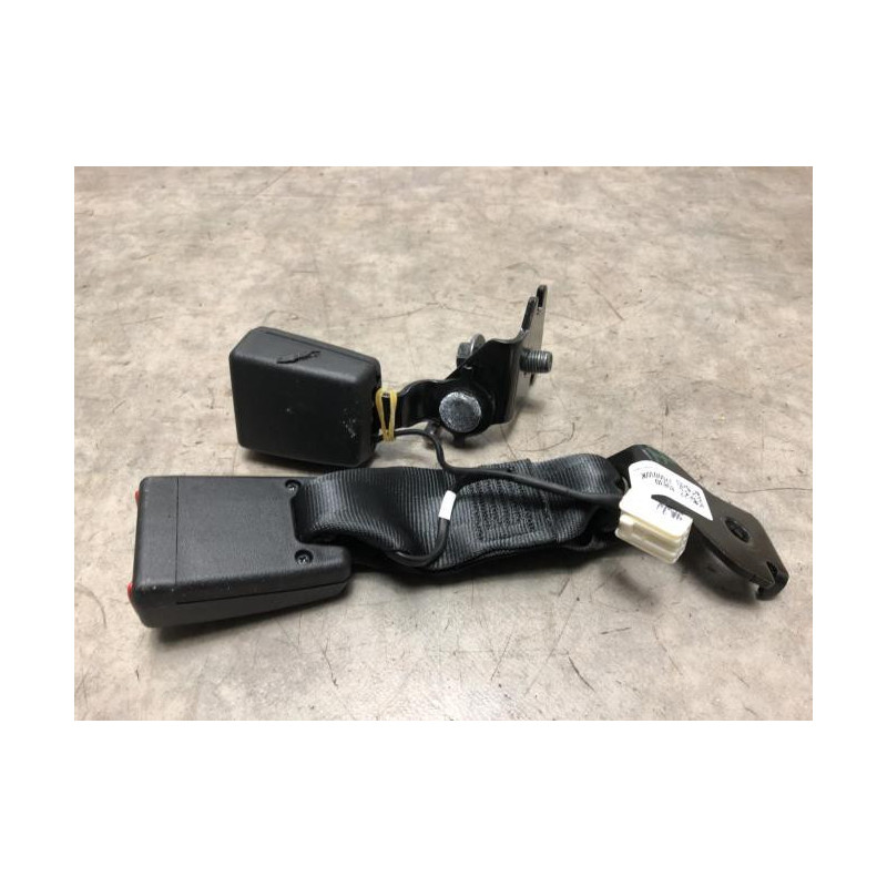 Attache ceinture arriere gauche KIA CEE-D 3 PHASE 1 d’occasion