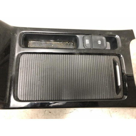 Porte gobelet KIA CEE-D 3 PHASE 1 d’occasion