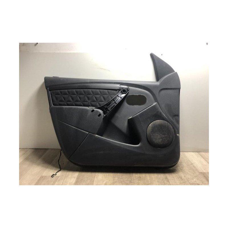 Panneau de porte avant gauche DACIA DUSTER 1 PHASE 2 d’occasion