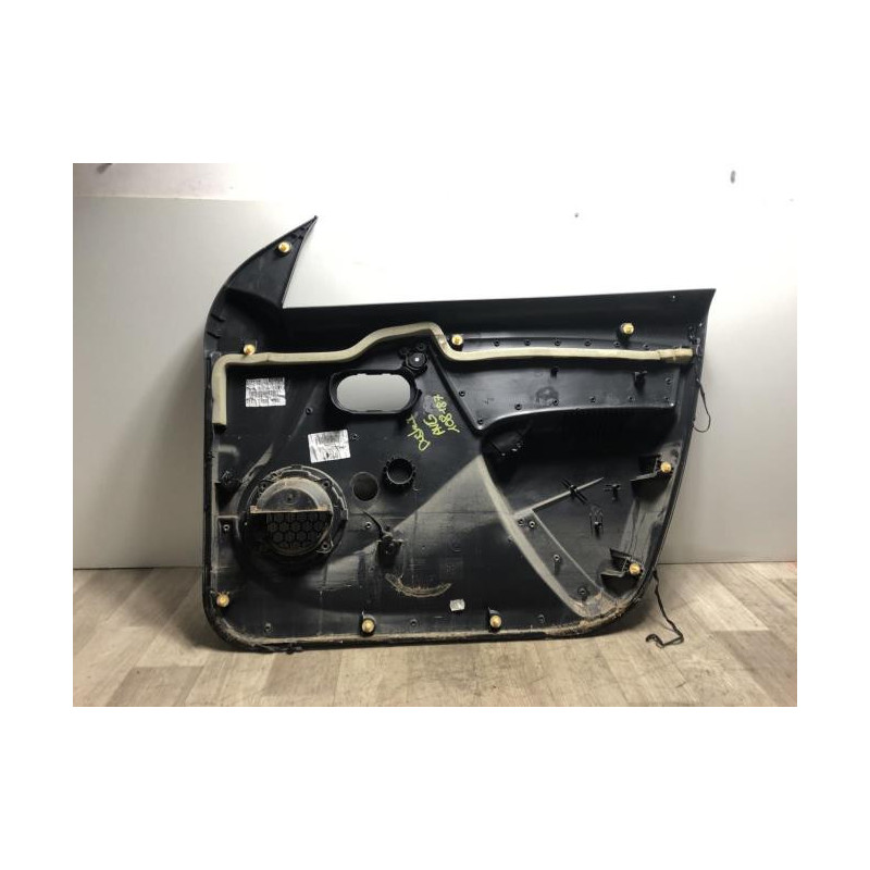 Panneau de porte avant gauche DACIA DUSTER 1 PHASE 2 d’occasion