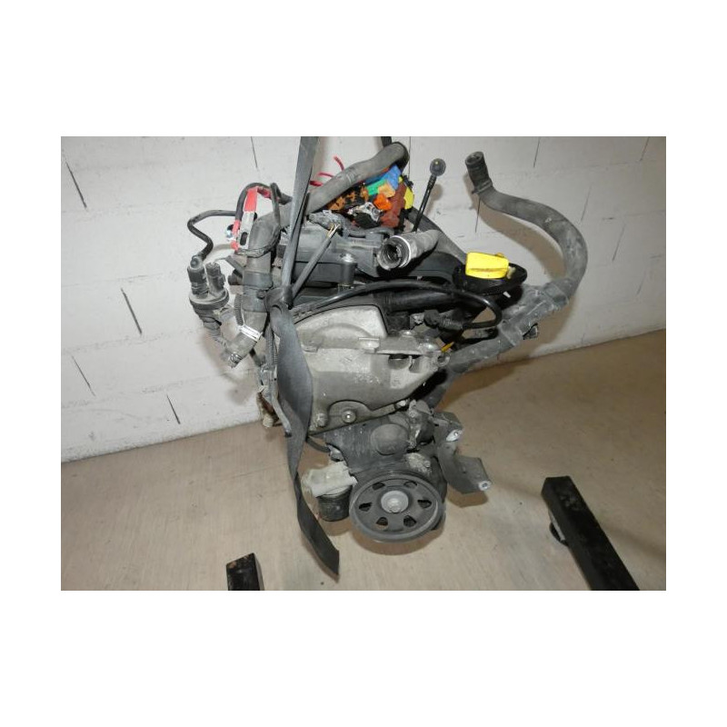 Moteur RENAULT TWINGO 2 PHASE 1 d’occasion