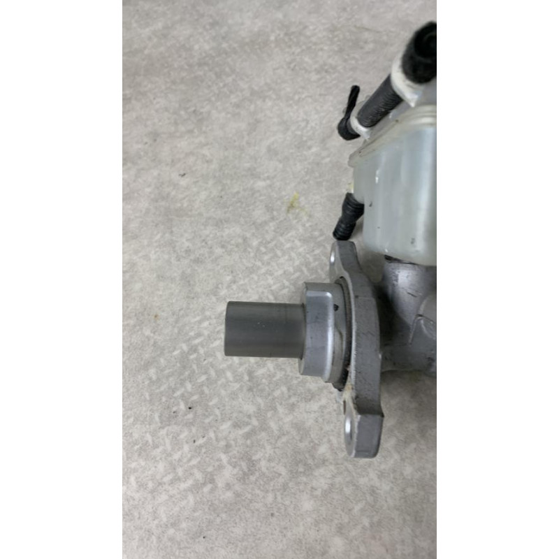 Maitre cylindre (freinage) OPEL ASTRA H PHASE 2 d’occasion