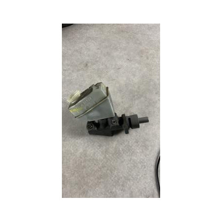 Maitre cylindre (freinage) RENAULT KANGOO 1 PHASE 1 d’occasion