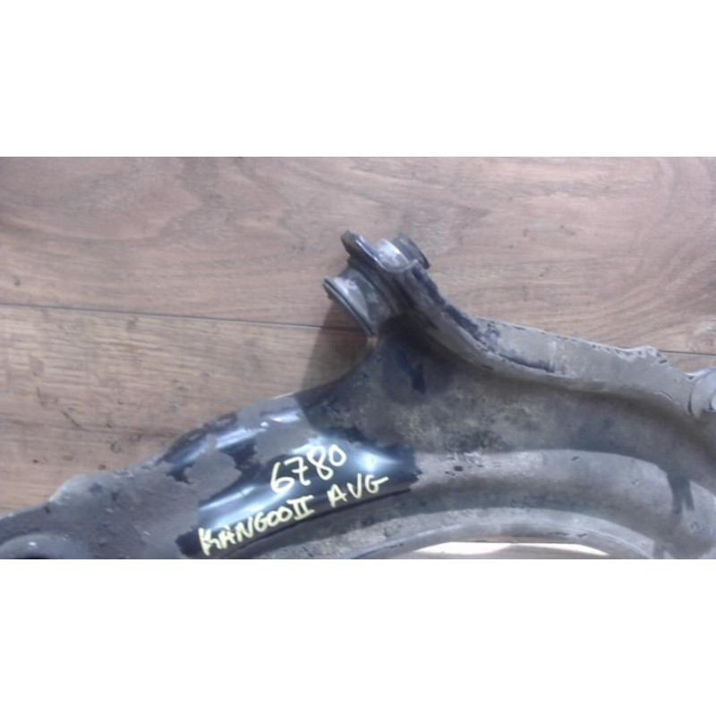 Triangle avant gauche RENAULT MEGANE 1 PHASE 2 d’occasion