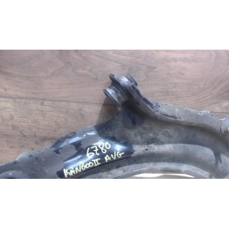 Triangle avant gauche RENAULT MEGANE 1 PHASE 2 d’occasion