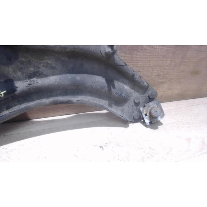 Triangle avant gauche RENAULT MEGANE 1 PHASE 2 d’occasion