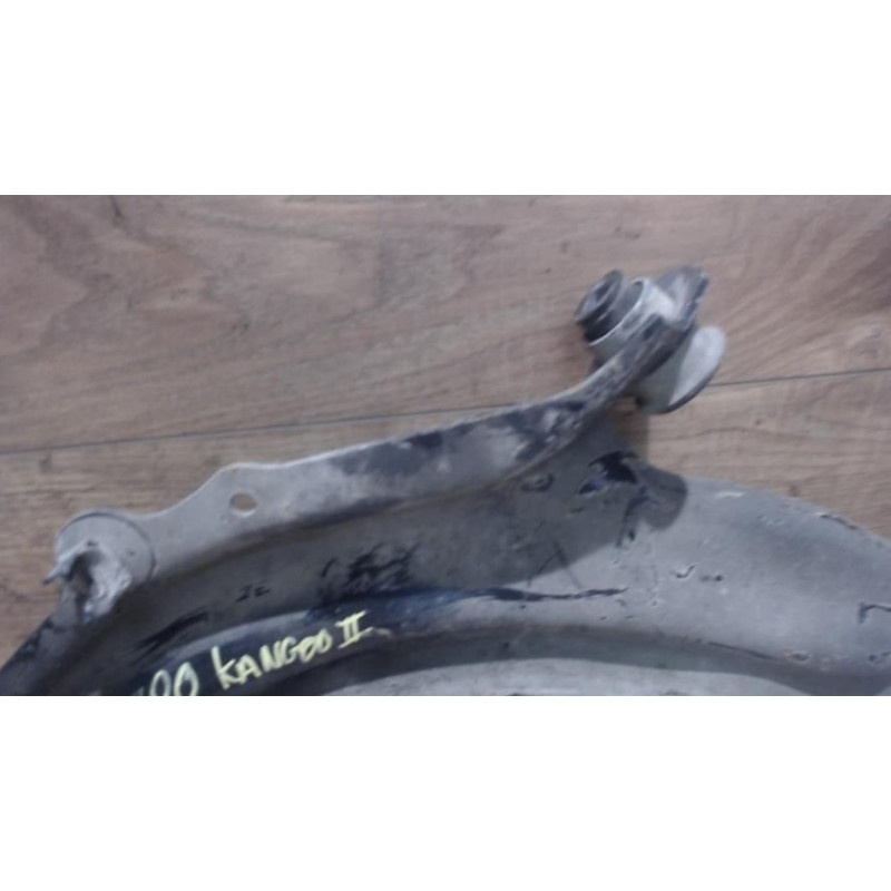 Triangle avant droit RENAULT MEGANE 1 PHASE 2 d’occasion
