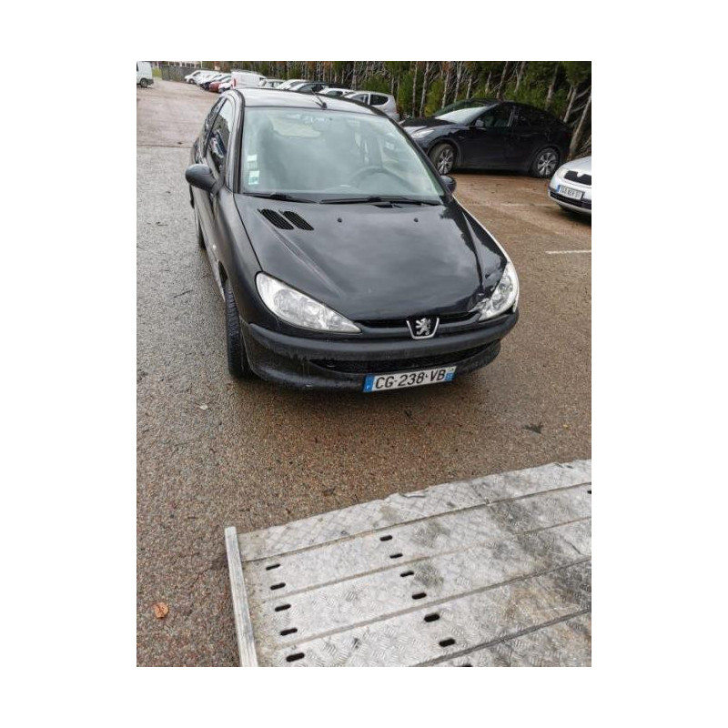 Verin de coffre PEUGEOT 206 PHASE 2 d’occasion
