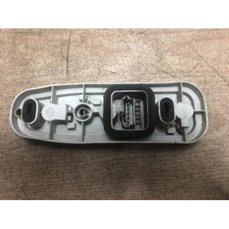 Platine feu arriere droit RENAULT TWINGO 1 PHASE 2 d’occasion