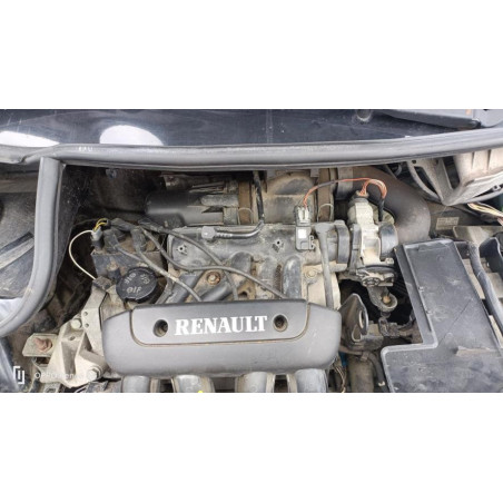 Platine feu arriere droit RENAULT TWINGO 1 PHASE 2 d’occasion