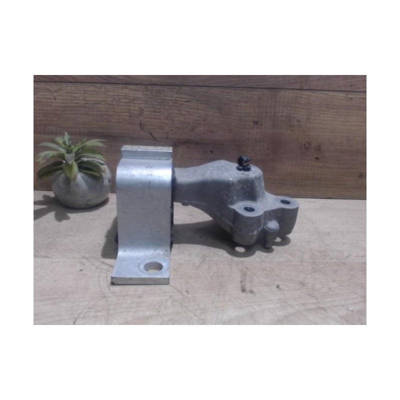 Support moteur RENAULT CLIO 1 PHASE 3 d’occasion