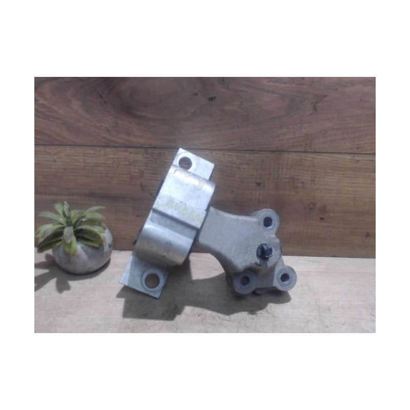 Support moteur RENAULT CLIO 1 PHASE 3 d’occasion