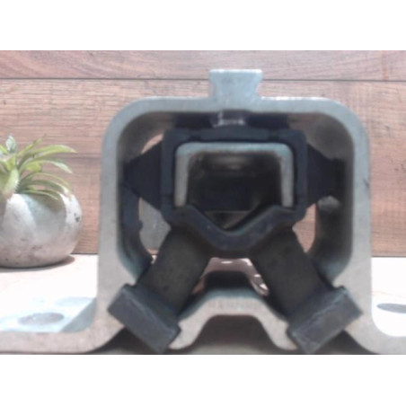 Support moteur RENAULT CLIO 1 PHASE 3 d’occasion