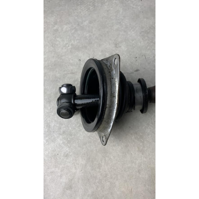 Cardan gauche (transmission) RENAULT MEGANE 1 PHASE 2 d’occasion