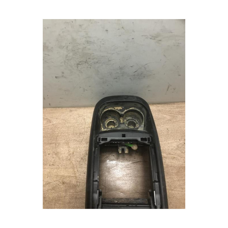 Console central (interieur plastique) CITROEN C4 PICASSO 2 PHASE 1 d’occasion