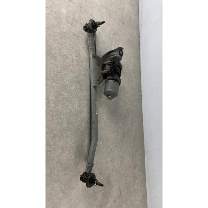 Moteur essuie glace avant DACIA SANDERO 1 d’occasion