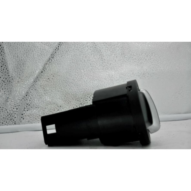 Commodo phare VOLKSWAGEN POLO 5 PHASE 1 d’occasion