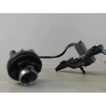 Platine feu arriere gauche NISSAN NAVARA NP300 d’occasion
