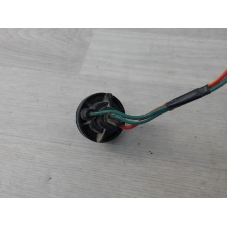 Platine feu arriere gauche NISSAN NAVARA NP300 d’occasion