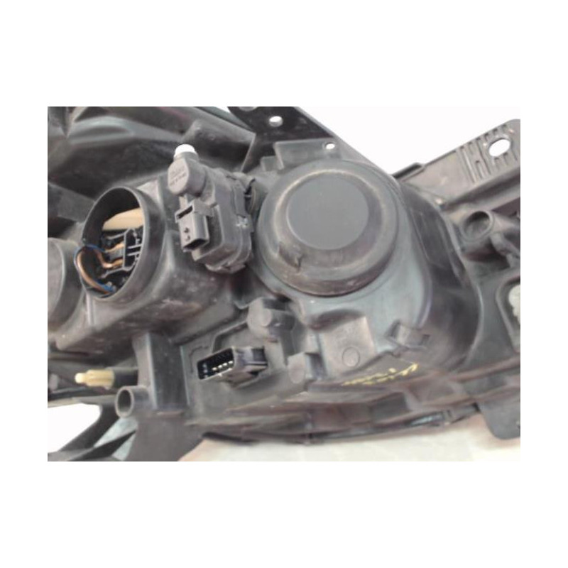 Optique avant principal gauche (feux)(phare) RENAULT CLIO 3 PHASE 2 BREAK d’occasion