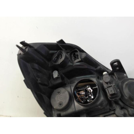 Optique avant principal gauche (feux)(phare) RENAULT CLIO 3 PHASE 2 BREAK d’occasion