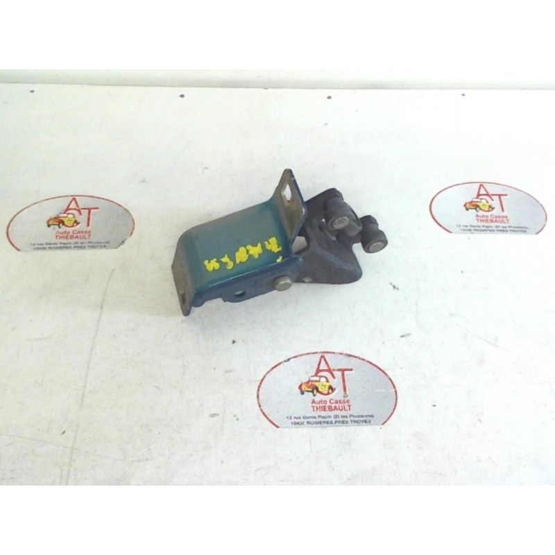 Charniere de porte arriere gauche RENAULT KANGOO 4X4 d’occasion