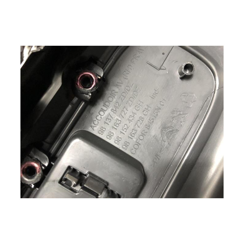 Boitier d'accrochage CITROEN C3 3 PHASE 2 d’occasion