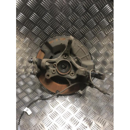 Fusee avant droit KIA CEE-D 3 PHASE 1 d’occasion