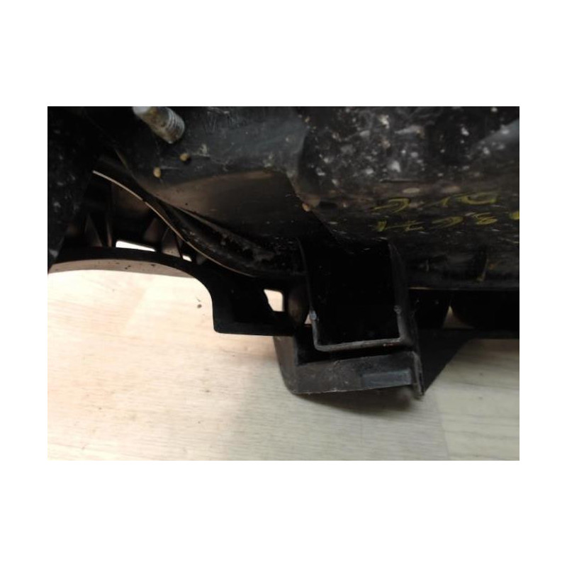 Optique avant principal gauche (feux)(phare) RENAULT MEGANE 2 PHASE 1 BREAK d’occasion