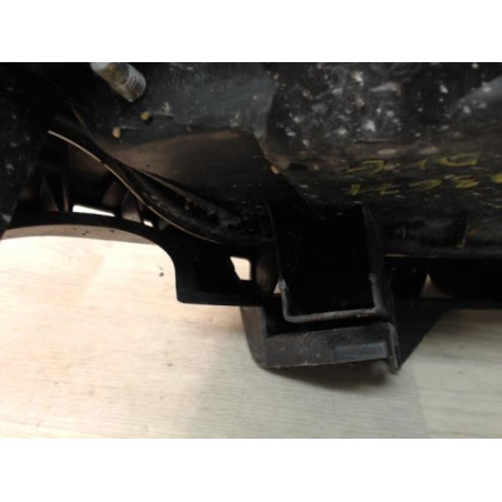 Optique avant principal gauche (feux)(phare) RENAULT MEGANE 2 PHASE 1 BREAK d’occasion