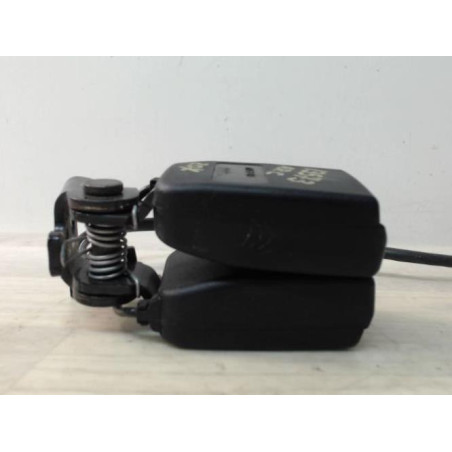 Attache ceinture arriere centrale PEUGEOT 207 PHASE 1 d’occasion