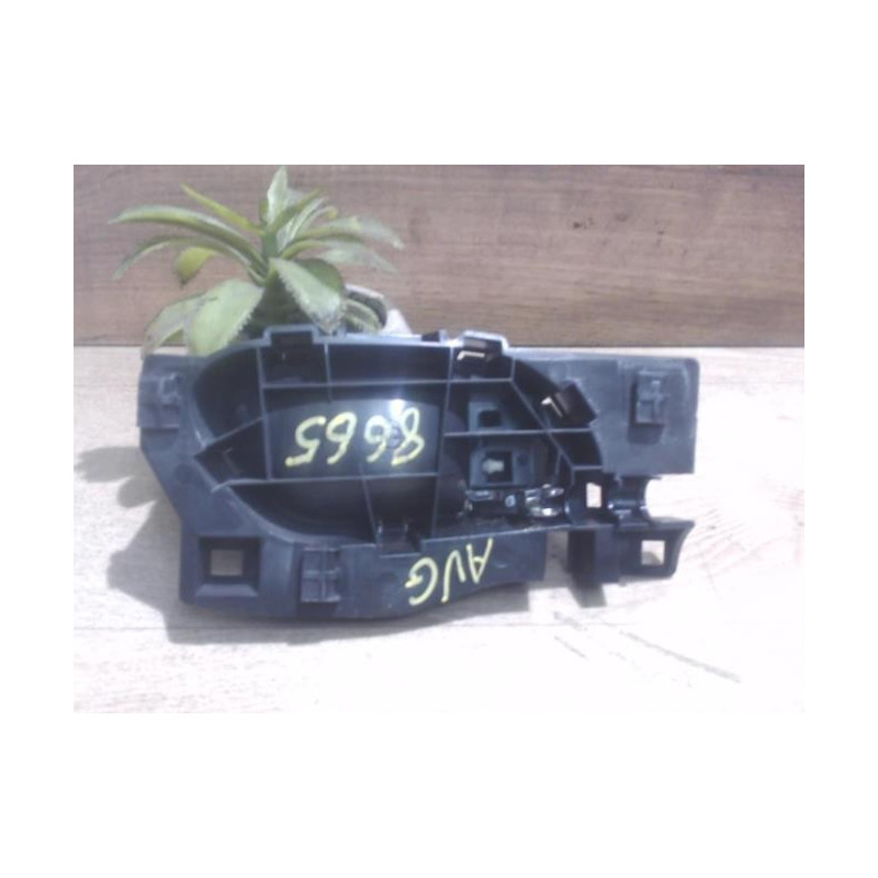 Poignee interieur avant gauche CITROEN C4 PICASSO 1 d’occasion
