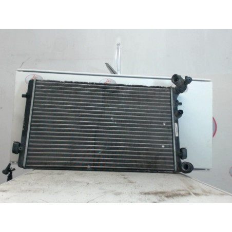 Radiateur eau VOLKSWAGEN BORA 4P (1J2) 1.6 d’occasion