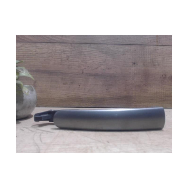 Poignee porte avant gauche SEAT CORDOBA 2 d’occasion