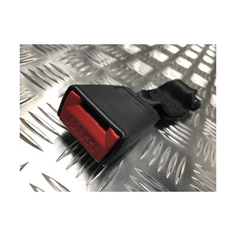 Attache ceinture arriere droit RENAULT CLIO 1 PHASE 3 d’occasion