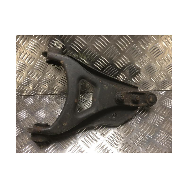 Triangle avant gauche RENAULT CLIO 1 PHASE 3 d’occasion