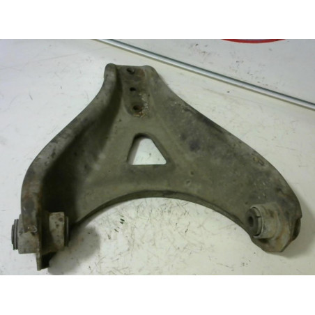 Triangle avant droit RENAULT  d’occasion