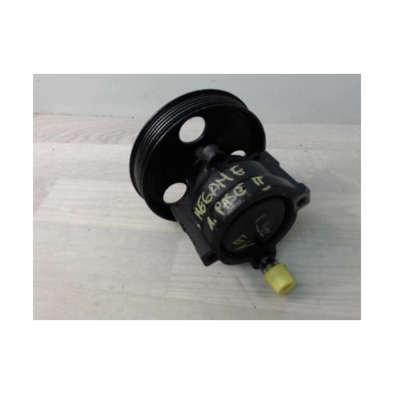 Pompe de direction RENAULT MEGANE 1 PHASE 2 d’occasion