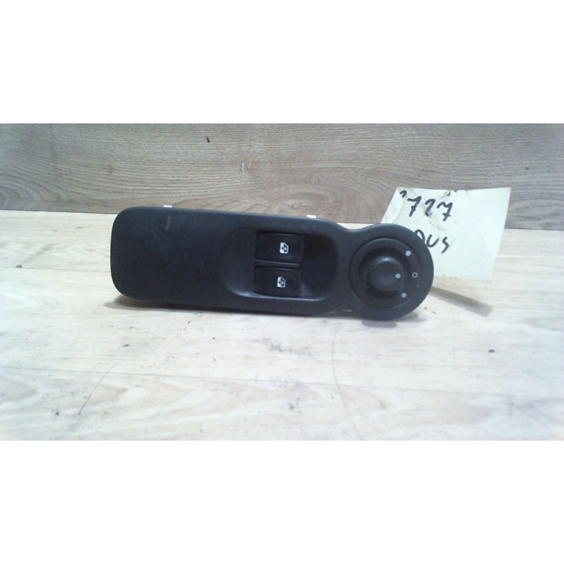 Interrupteur de leve vitre RENAULT MODUS PHASE 1 d’occasion