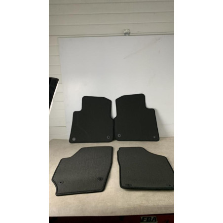 Tapis de sol SKODA  d’occasion