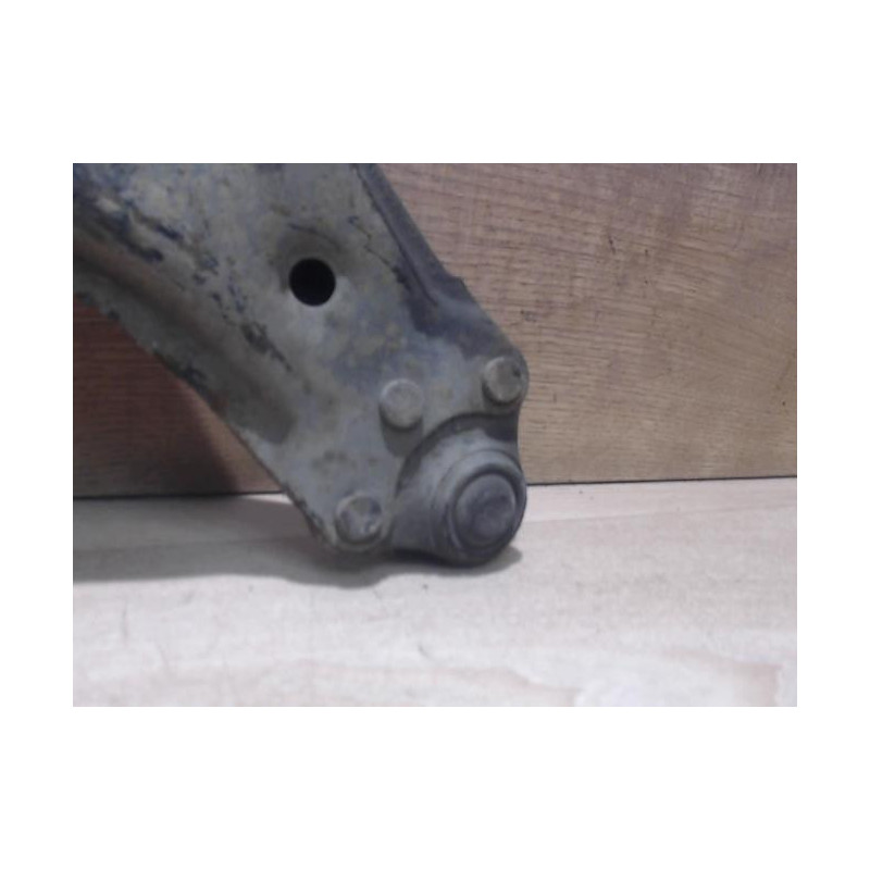 Triangle inferieur avant gauche OPEL VECTRA B PHASE 1 d’occasion