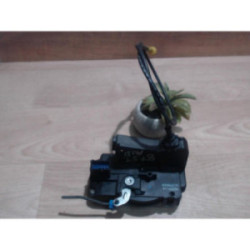 Serrure avant droit RENAULT TRAFIC 2 PHASE 2 d’occasion