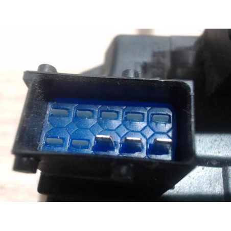 Serrure avant droit RENAULT TRAFIC 2 PHASE 2 d’occasion